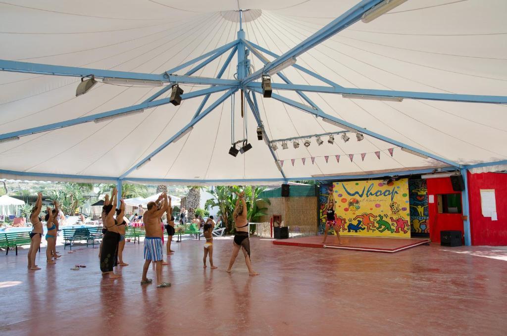 Kamemi Village & Camping ริเบรา ภายนอก รูปภาพ