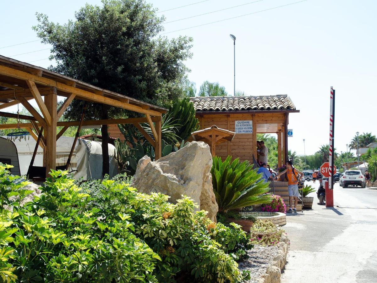 Kamemi Village & Camping ริเบรา ภายนอก รูปภาพ